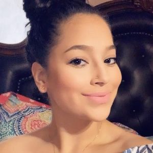 Meet your Posher, Paulina